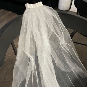 Mini bridal/bachelorette veil with bow